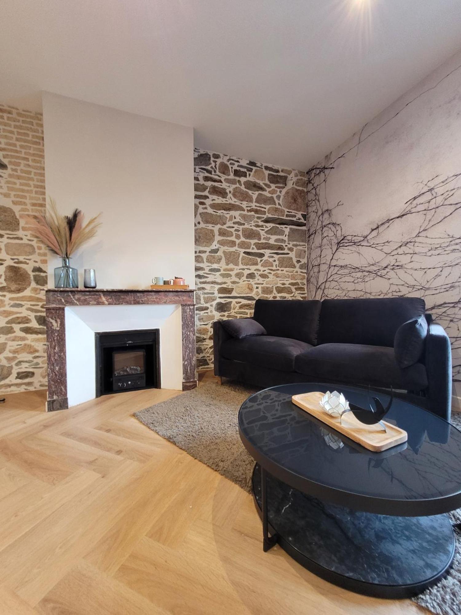 Les Apparts De Leon Landerneau Quarto foto